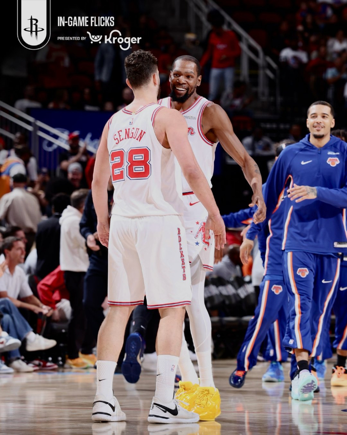 乌度卡谈杜兰特申京配合优势，强调应对包夹能力提升|凯文·杜兰特|持球|艾米-乌度卡|nba|对手_新浪新闻